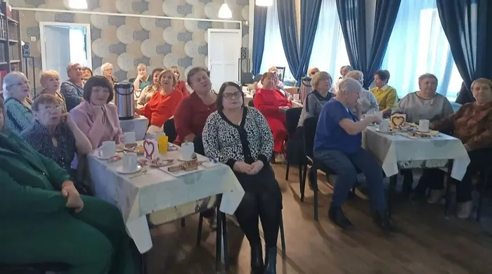 Вечер-караоке «В единстве народов — сила России» в Центральной городской библиотеке им. А.Н. Арцибашева