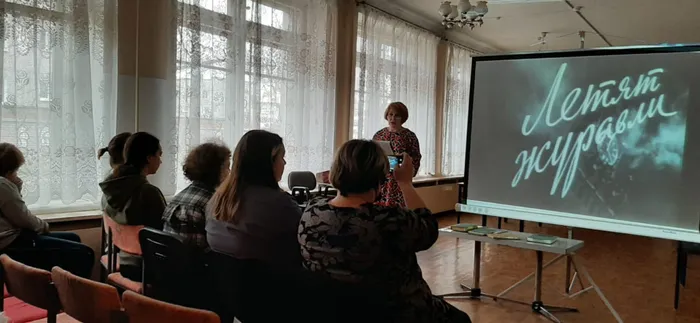 летят журавли.JPG