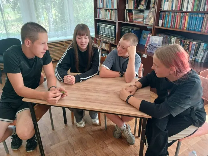 Профилактическая игра - викторина "Поговорим о безопасности" в Библиотеке п. Черемухово