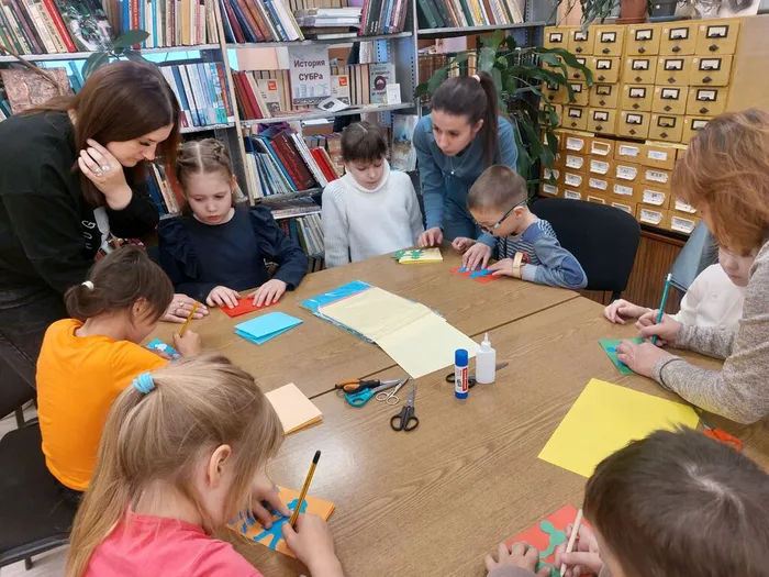 Акция "Ночь искусств" в библиотеке семейного чтения посёлка Калья.