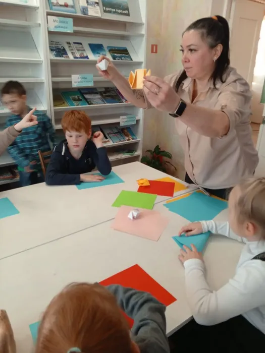 Час истории «С нами Бог и Андреевский флаг!» в Библиотеке для детей и молодежи