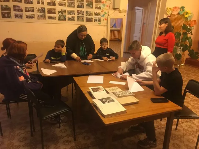 Поэтический час "День белых журавлей"с Библиотекой семейного чтения п. Калья