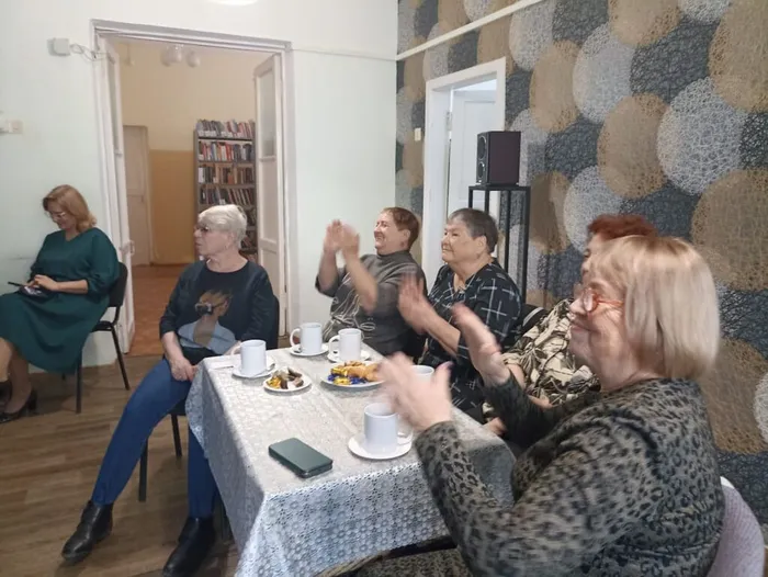 33f3bc08-beb4-41c9-9b94-3bf042ab5eb7