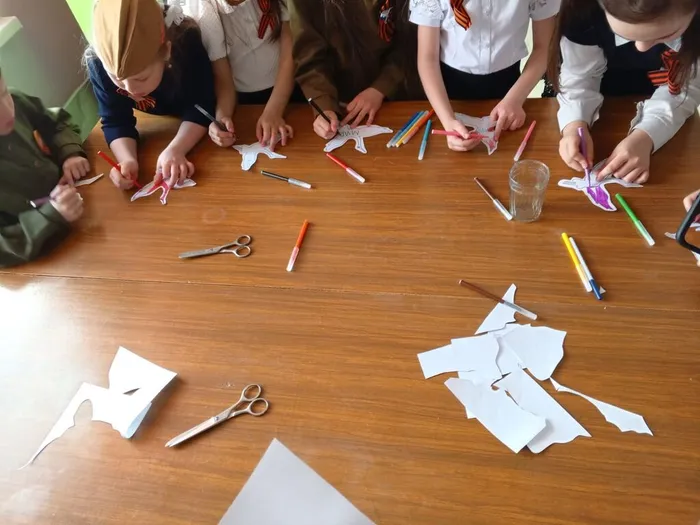 День Победы см Библиотекой для детей и молодежи!