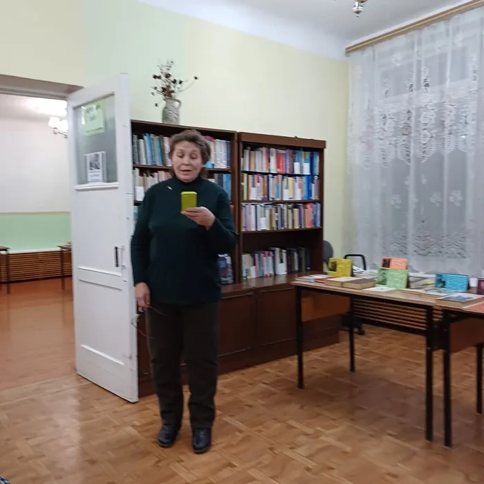 Литературная гостиная «Мама звучит, как поэма, как песня» в библиотеки п. Черемухово