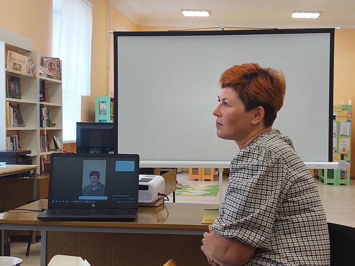 Виртуальная встреча с Еленой Диметрой «Рандеву с поэтом»