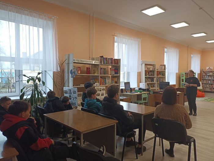 Акция «Читаем детям о войне» прошла в Библиотеке семейного чтения п. Калья